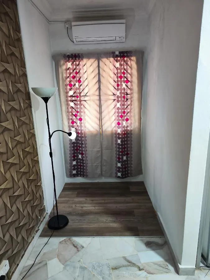 Aydan Homestay, Utm, Taman Sri Pulai, Skudai ジョホールバル 0*,  マレーシア
